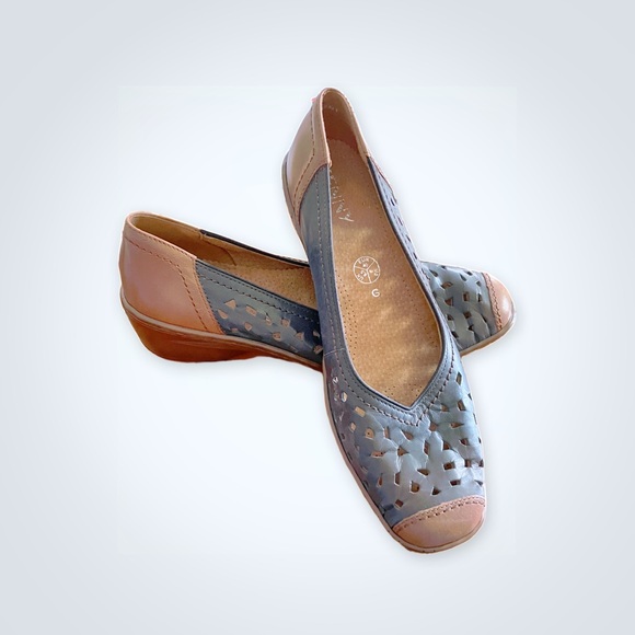 Jenny Shoes Perfect Summer Shoes - Picture 3 of 6